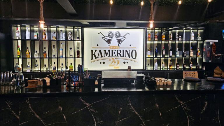 Bar Kamerino 22 Teatro Royal Pedregal CDMX